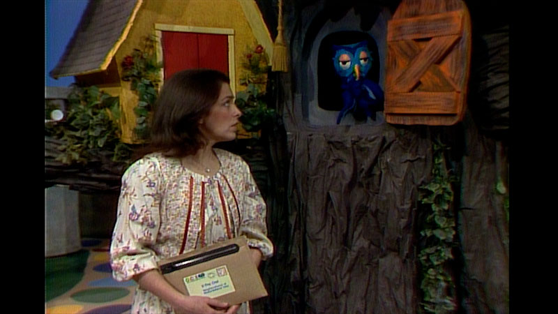 Still image from: Mister Rogers’ Neighborhood: Exploring Zippers and Asking Questions With Curiosity