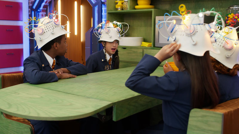 Still image from: Odd Squad: Oswald in the Machine / The B-Team