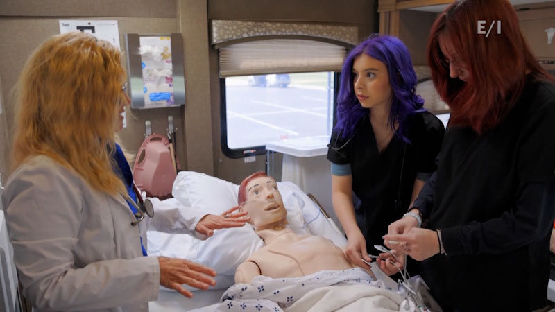 Still image from: Teen Kids News (2308)